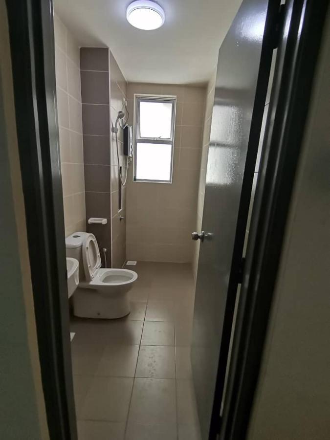 Aliff Residences 艾麗軒 Джохор Бахру Екстериор снимка