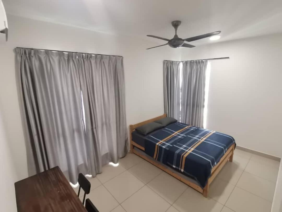 Aliff Residences 艾麗軒 Джохор Бахру Екстериор снимка