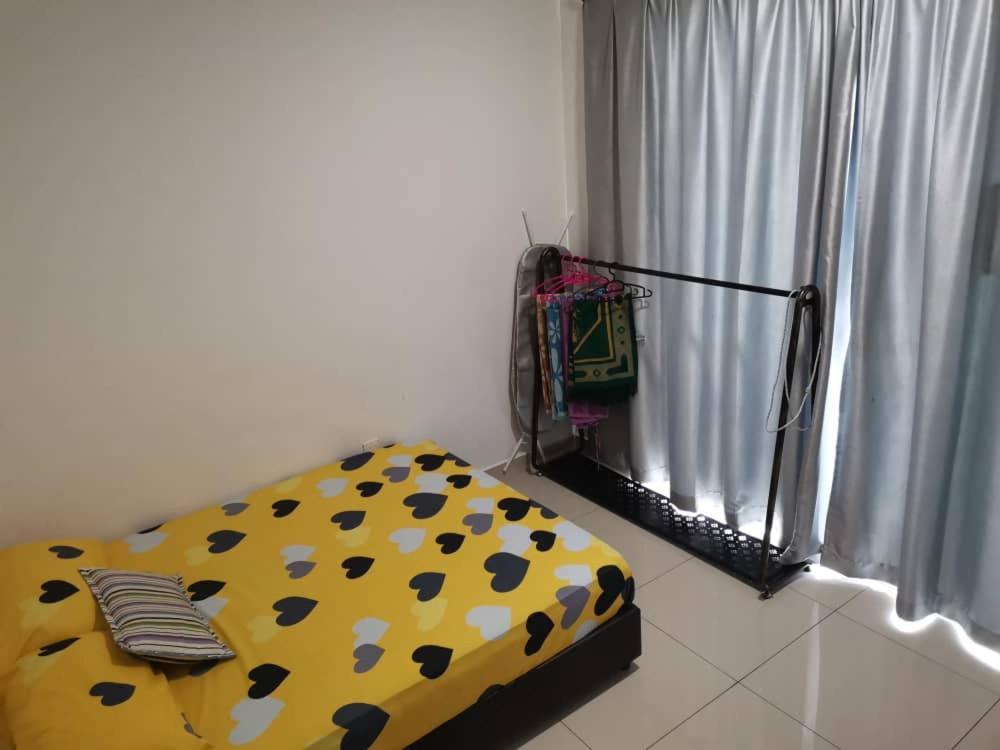Aliff Residences 艾麗軒 Джохор Бахру Екстериор снимка