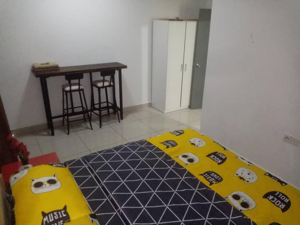Aliff Residences 艾麗軒 Джохор Бахру Екстериор снимка
